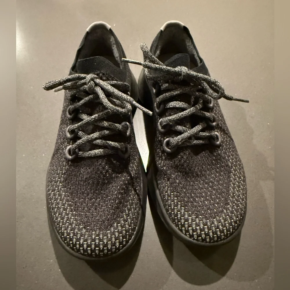 ALLBIRDS Women's Tree Dasher Shoe Sneaker in Black Obsidian Size 8 Like New